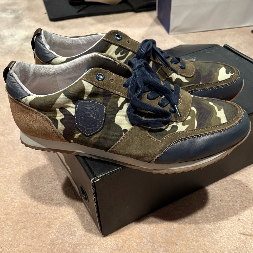 RUDSAK Camouflage and Navy Men's Sneakers - Size 43 EU / 10 US